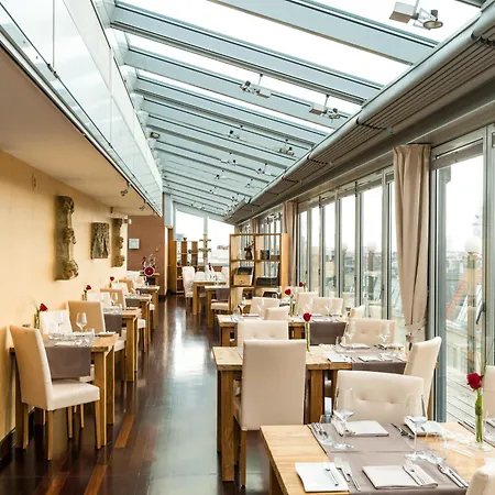 Hotel Royal-2